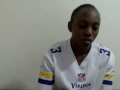 Snapshot of lizbela1 chatting on September 14, 4:28 pm lizbela1 online show from September 14, 4:28 pm