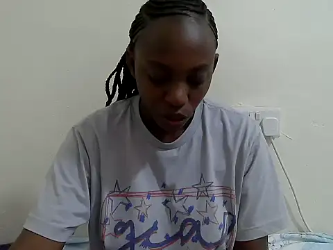 Snapshot of lizbela1 chatting on September 29, 9:03 am lizbela1 online show from September 29, 9:03 am