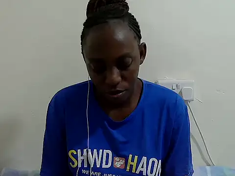 Snapshot of lizbela1 chatting on October 12, 6:29 pm lizbela1 online show from October 12, 6:29 pm