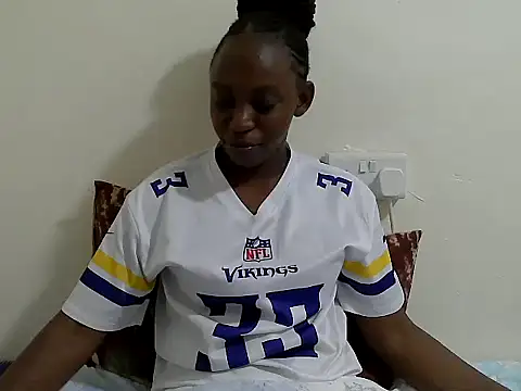 Snapshot of lizbela1 chatting on October 26, 7:42 pm lizbela1 online show from October 26, 7:42 pm