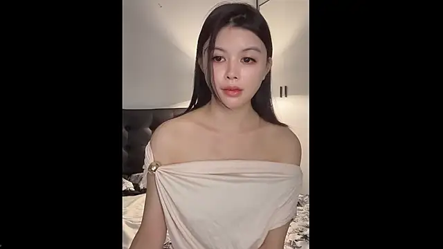 lvy-w online show from June 10, 12:48 pm