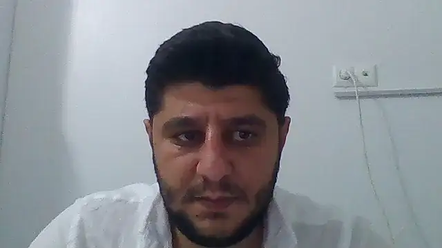 erkekkkadam online show from October 25, 4:13 pm