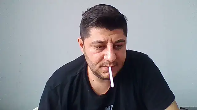 erkekkkadam online show from April 2, 6:44 am