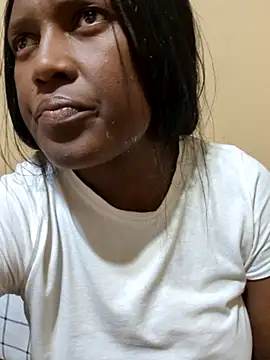 Snapshot of Malaika_Nkosi chatting on September 29, 2:00 pm Malaika Nkosi online show from September 29, 2:00 pm