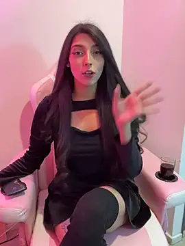 Felicia smok3 online show from May 19, 5:14 am