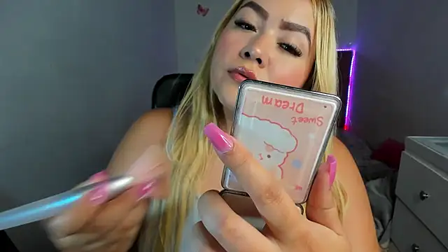 Celeste  sweetx online show from May 8, 6:13 pm