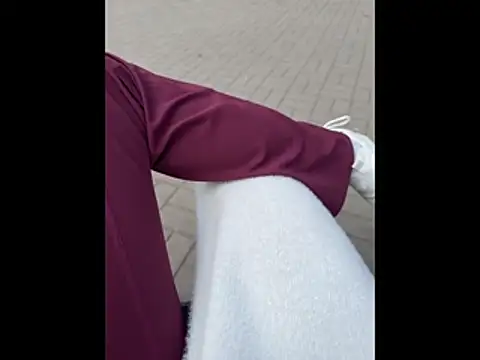 Snapshot of Miss_Flexi_fit chatting on May 1, 11:37 am Miss Flexi fit online show from May 1, 11:37 am
