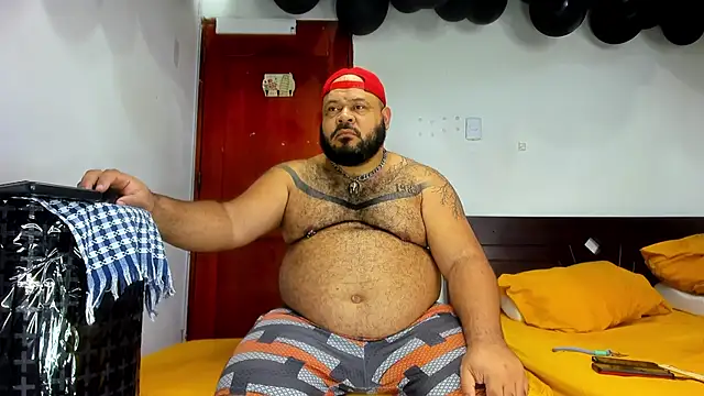 Latino bigcock online show from October 20, 11:16 pm