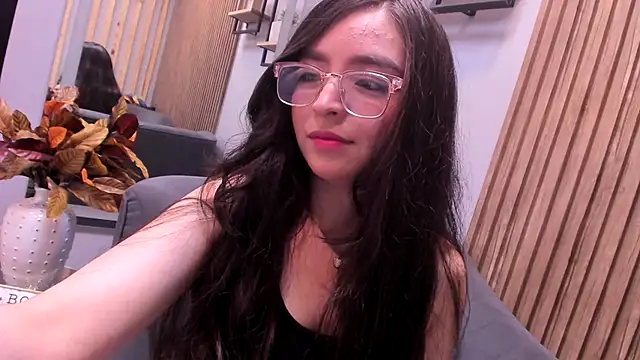 Eva Macalliter online show from October 10, 2:54 am