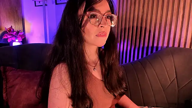 Eva Macalliter online show from February 25, 4:00 am