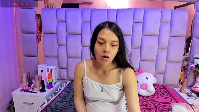 Snapshot of Bich_Anal_ chatting on September 10, 1:44 pm Bich Anal online show from September 10, 1:44 pm