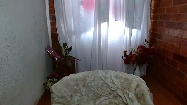 rashellroses22 online show from January 11, 7:59 pm