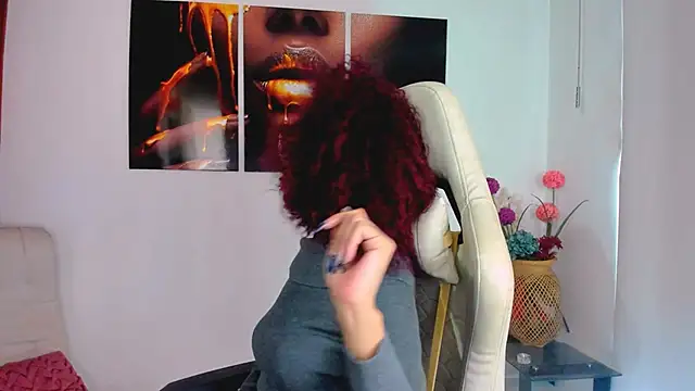 ScarlettMalbec online show from October 8, 9:45 pm