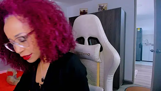 ScarlettMalbec online show from February 17, 9:10 pm