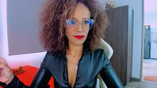 ScarlettMalbec online show from June 13, 9:02 pm