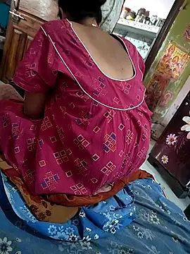 COUPLLE VILLAGE online show from March 18, 10:46 am