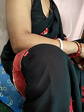 COUPLLE VILLAGE online show from March 22, 3:30 am