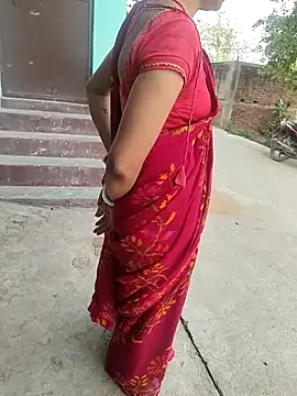 COUPLLE VILLAGE online show from May 13, 1:47 am