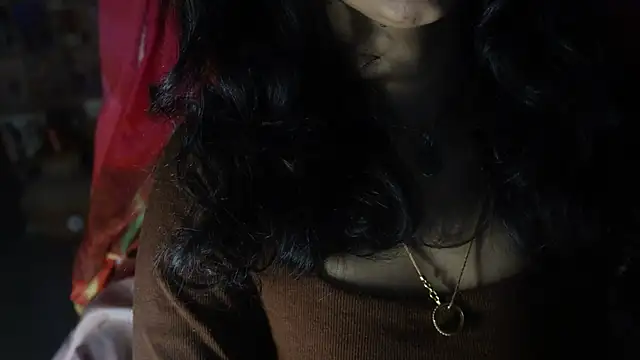 -AyeshaSinghania- online show from October 10, 10:47 am