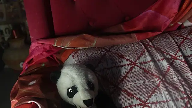 -AyeshaSinghania- online show from October 14, 10:38 am