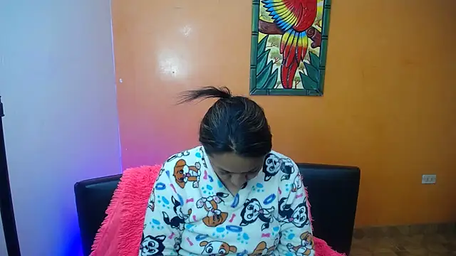 daleska ayala 1 online show from January 2, 2:35 pm