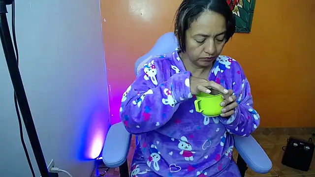 daleska ayala 1 online show from January 9, 3:58 am