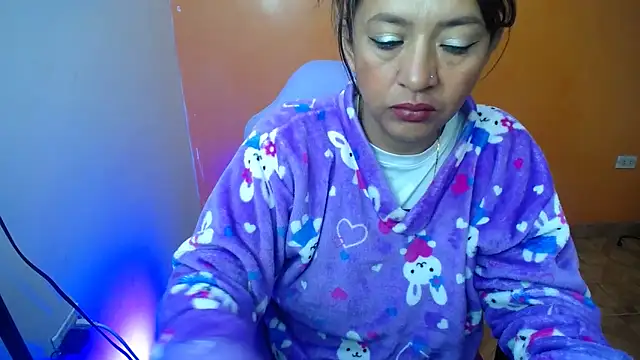 daleska ayala 1 online show from January 15, 1:52 pm
