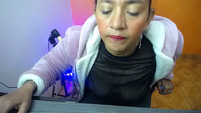 daleska ayala 1 online show from January 24, 9:58 pm