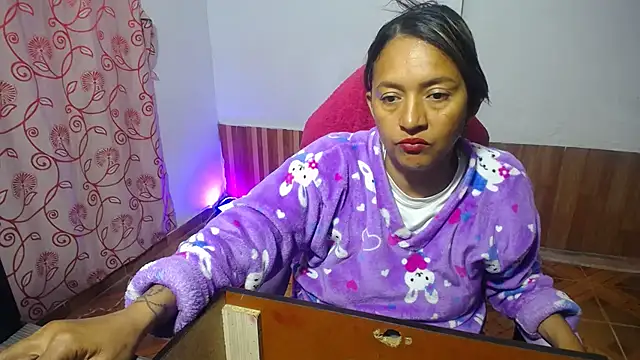 daleska ayala 1 online show from February 22, 2:50 am