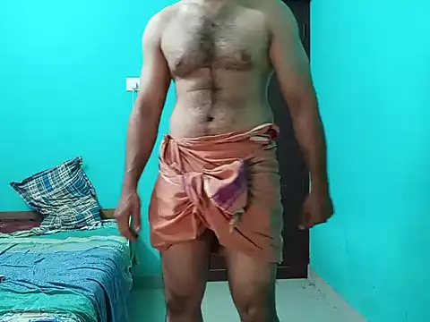 Snapshot of Sultryandrews chatting on December 18, 4:49 pm Sultryandrews online show from December 18, 4:49 pm