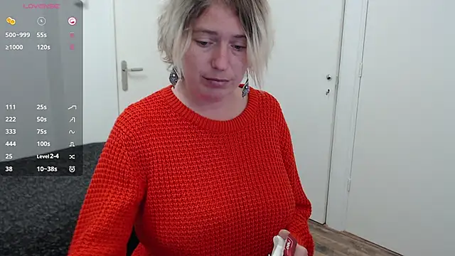 Snapshot of cumfun chatting on October 27, 9:13 am cumfun online show from October 27, 9:13 am