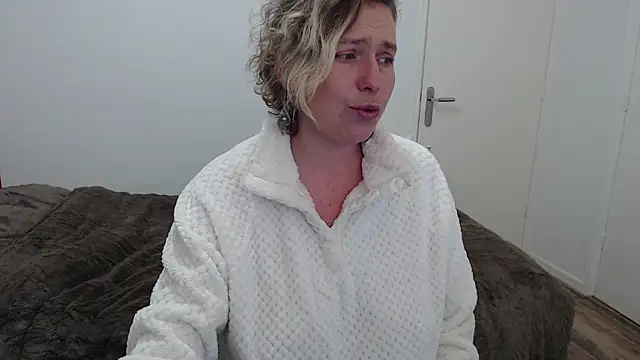 cumfun online show from January 12, 10:04 pm