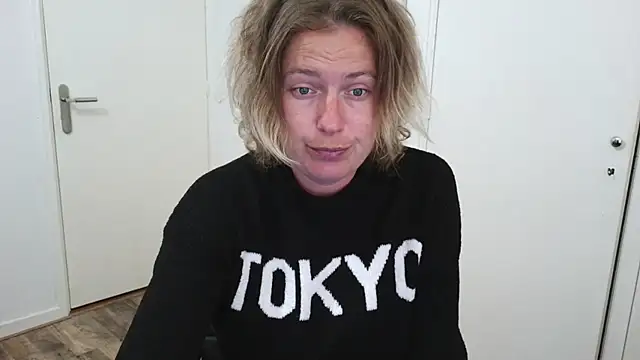 cumfun online show from May 17, 2:02 pm