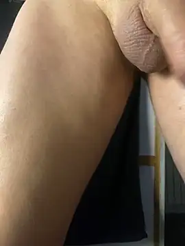 Snapshot of grafffdild chatting on January 18, 5:41 am grafffdild online show from January 18, 5:41 am