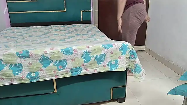 bhabhisexxy 880 online show from October 17, 2:15 am