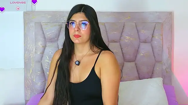 Snapshot of AnastaciaBlake chatting on July 22, 3:31 am AnastaciaBlake online show from July 22, 3:31 am