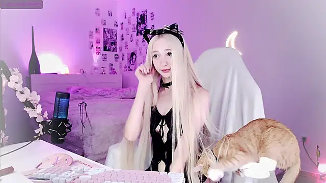 Snapshot of babymisa chatting on February 7, 3:08 pm babymisa online show from February 7, 3:08 pm