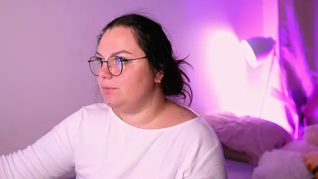 ameliaminkx online show from November 6, 3:29 am