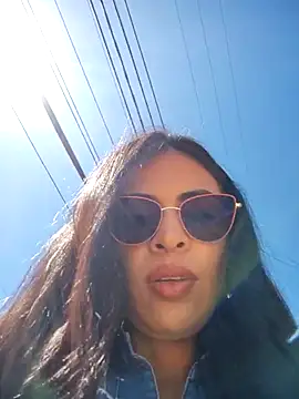 Astrid-- online show from February 27, 3:12 pm