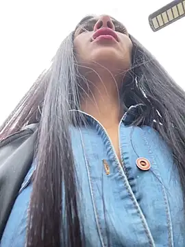 Astrid-- online show from March 30, 3:02 pm