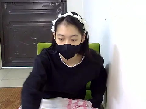 DA-EUN online show from December 21, 2:41 am