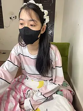 DA-EUN online show from December 29, 2:49 am