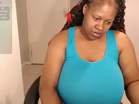 Snapshot of bustylisa1983 chatting on March 10, 3:09 pm bustylisa1983 online show from March 10, 3:09 pm