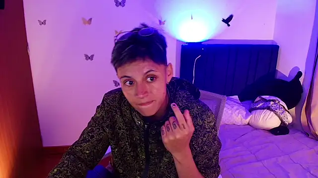 9 Fernanda 9 online show from November 25, 8:03 am