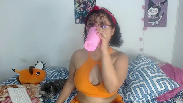 Snapshot of lou_cute chatting on March 19, 2:59 am lou cute online show from March 19, 2:59 am
