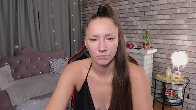 Snapshot of SarahCoksss chatting on March 26, 11:54 pm SarahCoksss online show from March 26, 11:54 pm