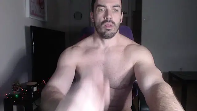 Snapshot of Hammer_Top chatting on January 6, 2:36 pm Hammer Top online show from January 6, 2:36 pm