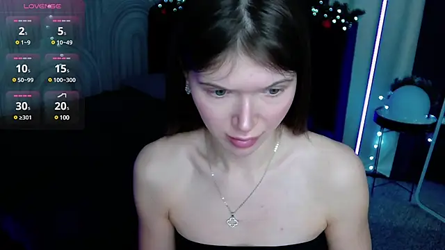 viviann evans online show from December 19, 7:18 am