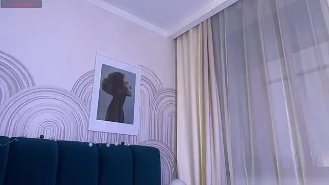 viviann evans online show from December 1, 1:43 am