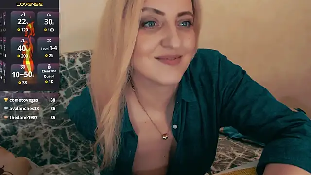 Snapshot of ElysonLang chatting on January 8, 7:24 pm ElysonLang online show from January 8, 7:24 pm